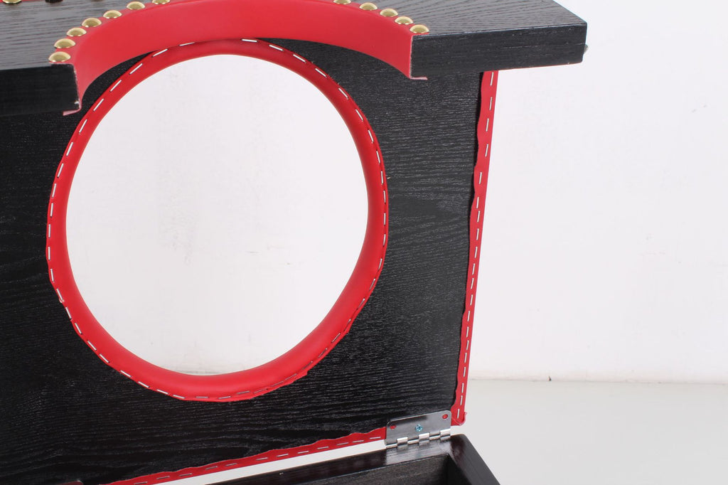 Queening Stool for Face Sitting & Domination Play BF26