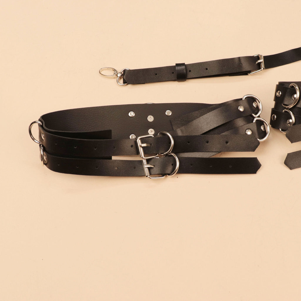 Hogtie Bondage Set Thigh Cuffs BM10